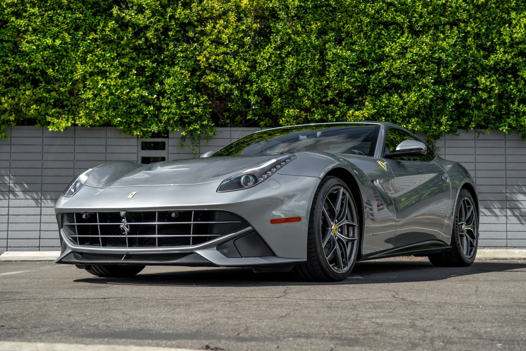 2016 Ferrari F12berlinetta - Image 2 of 31