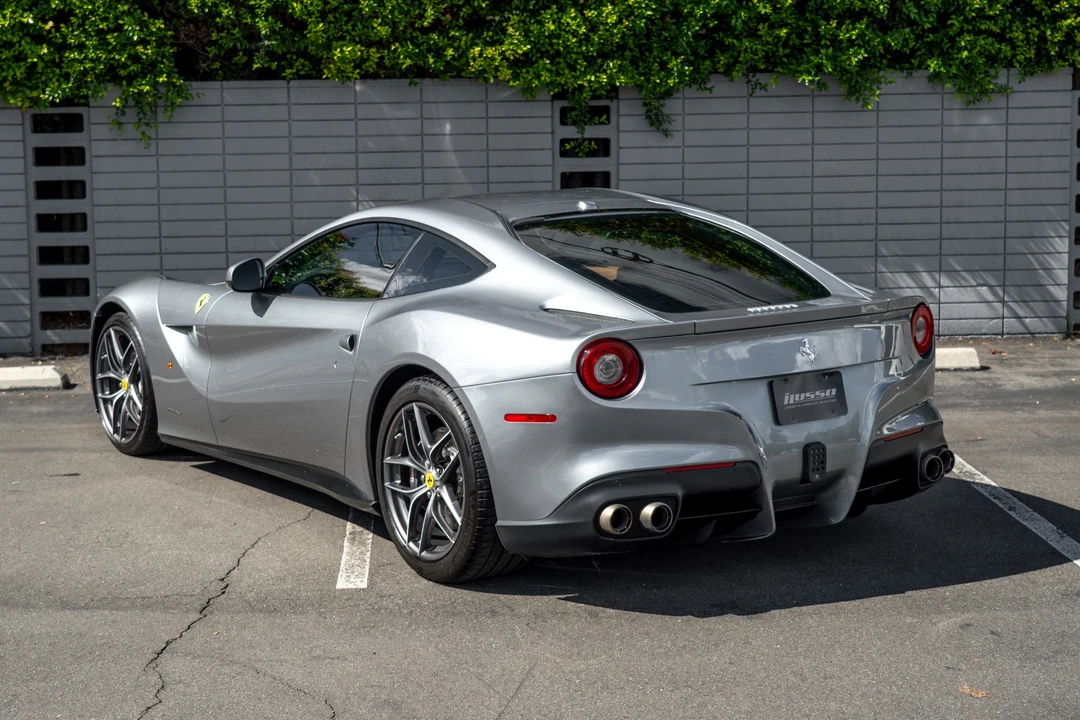2016 Ferrari F12berlinetta - Image 7 of 31