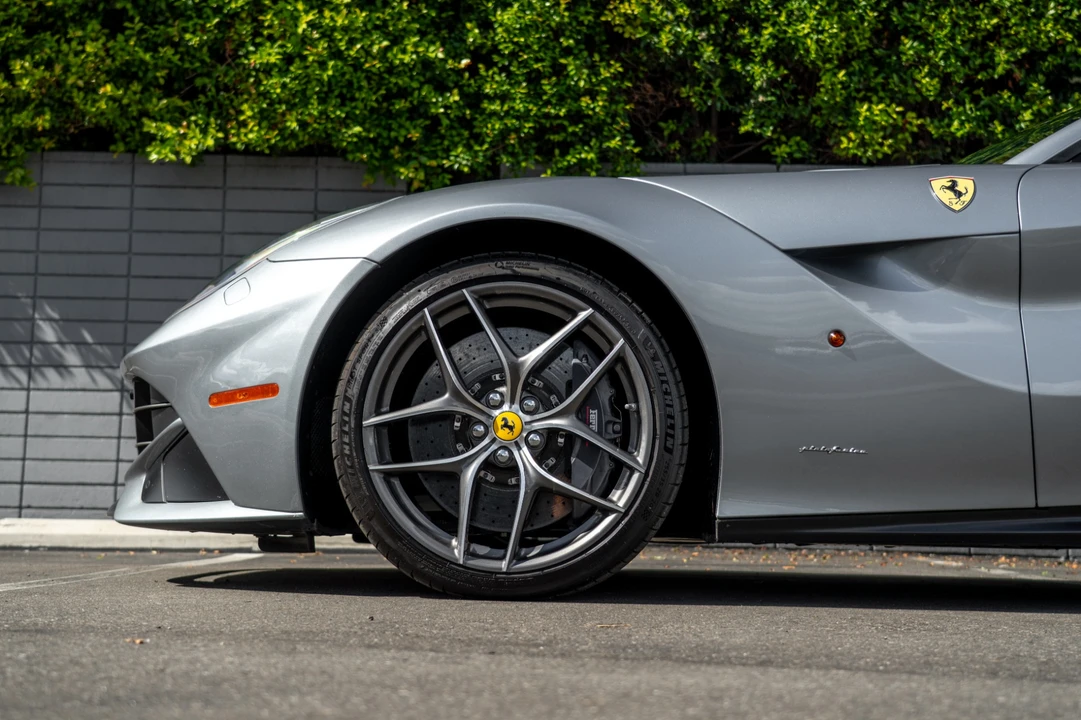 2016 Ferrari F12berlinetta - Image 21 of 31
