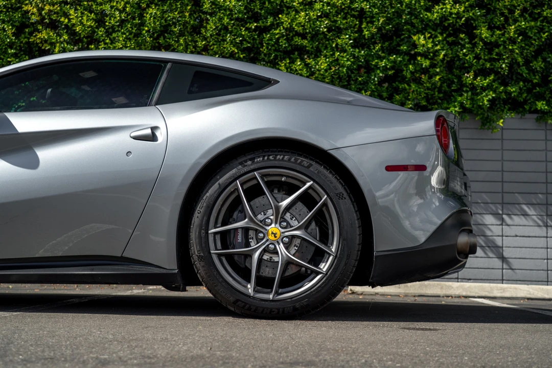 2016 Ferrari F12berlinetta - Image 23 of 31