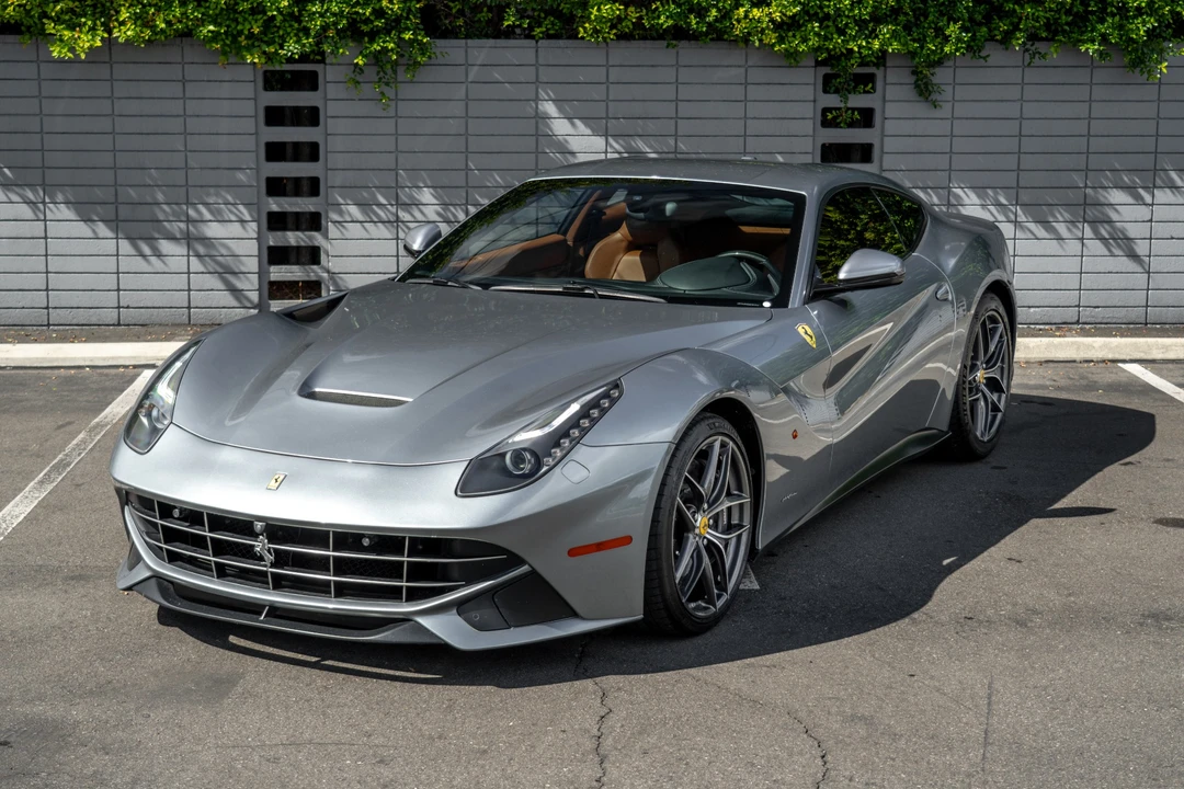 2016 Ferrari F12berlinetta - Image 3 of 31