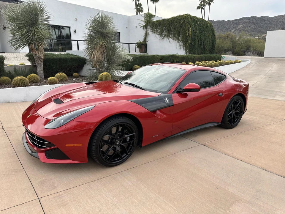 2016 Ferrari F12berlinetta - Image 14 of 31