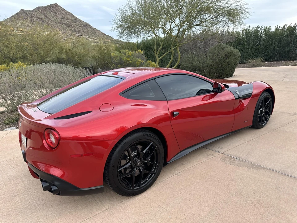 2016 Ferrari F12berlinetta - Image 7 of 31