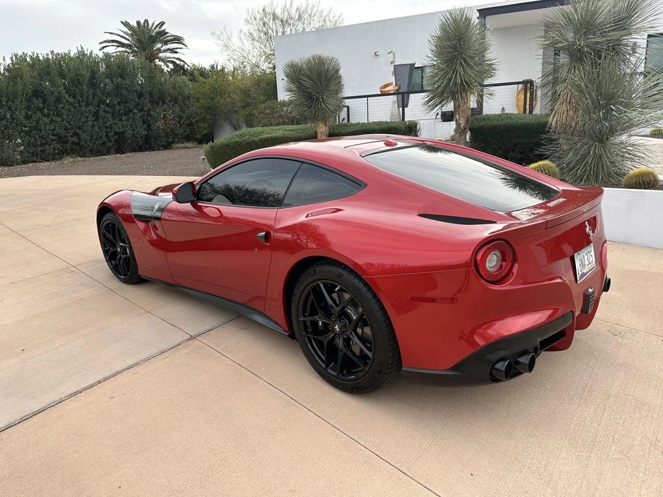2016 Ferrari F12berlinetta - Image 11 of 31