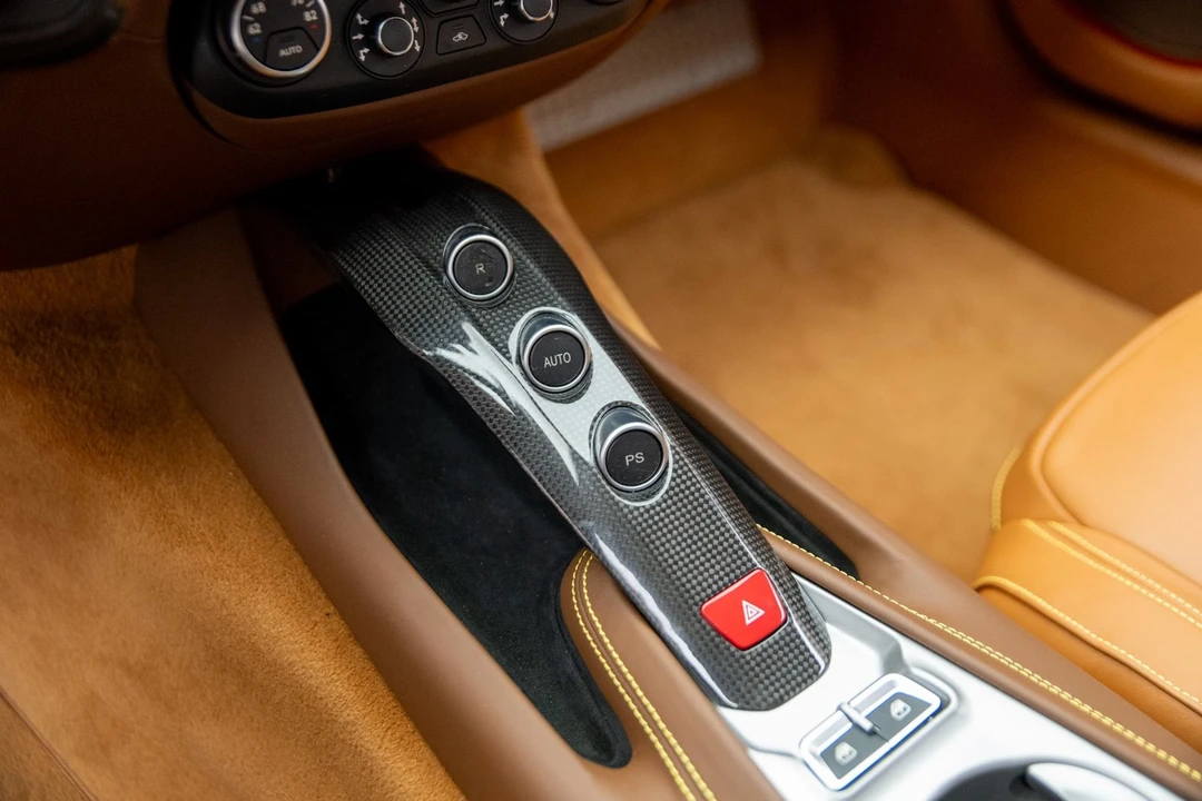 2016 Ferrari F12berlinetta - Image 23 of 31