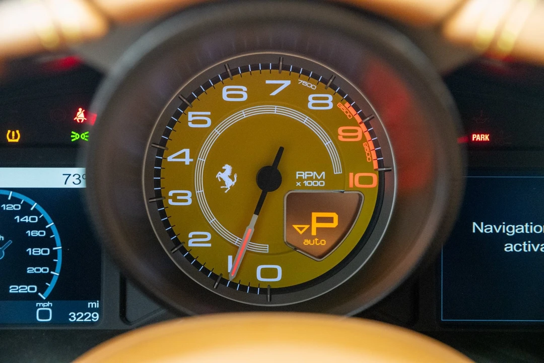 2016 Ferrari F12berlinetta - Image 27 of 31