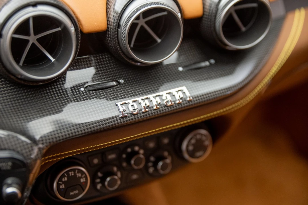 2016 Ferrari F12berlinetta - Image 25 of 31