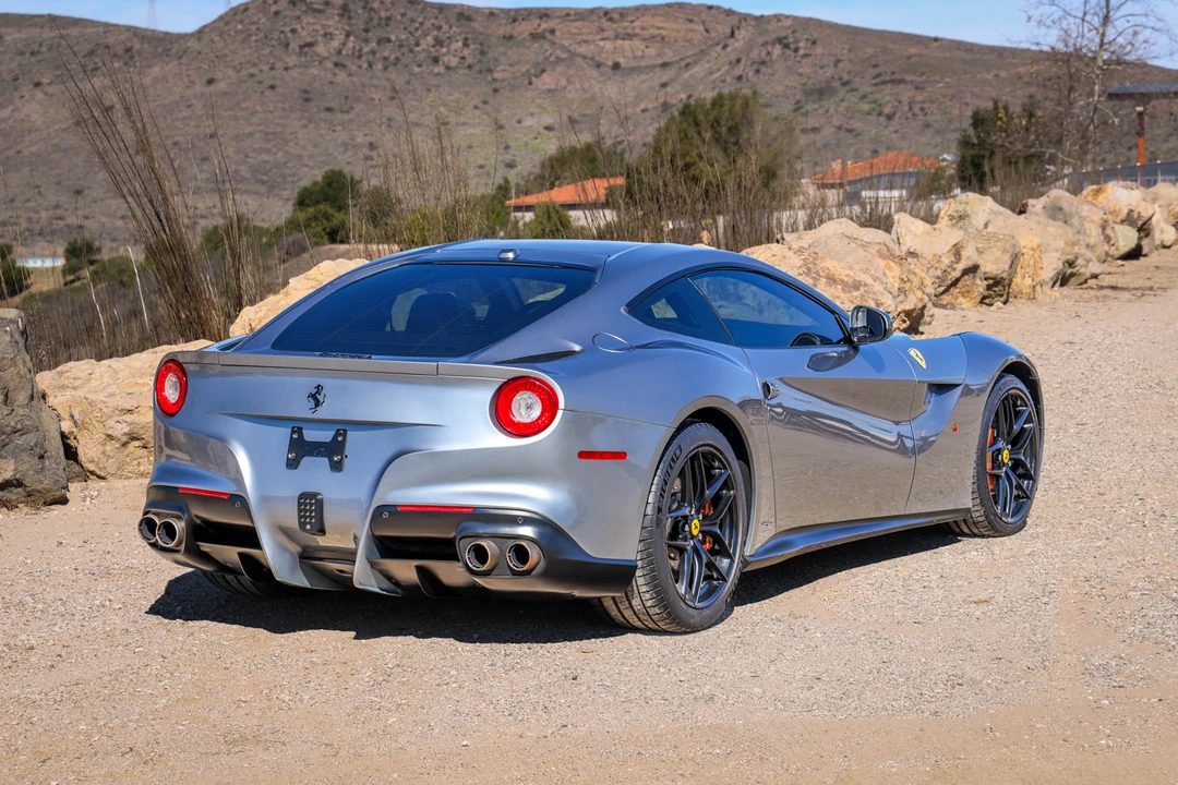 2016 Ferrari F12berlinetta - Image 8 of 31