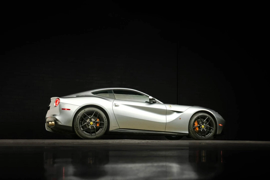 2016 Ferrari F12berlinetta - Image 28 of 31