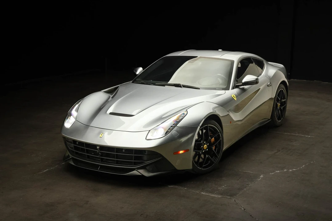 2016 Ferrari F12berlinetta - Image 15 of 31