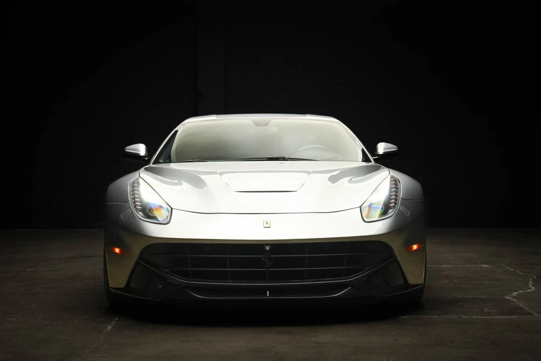 2016 Ferrari F12berlinetta - Image 17 of 31