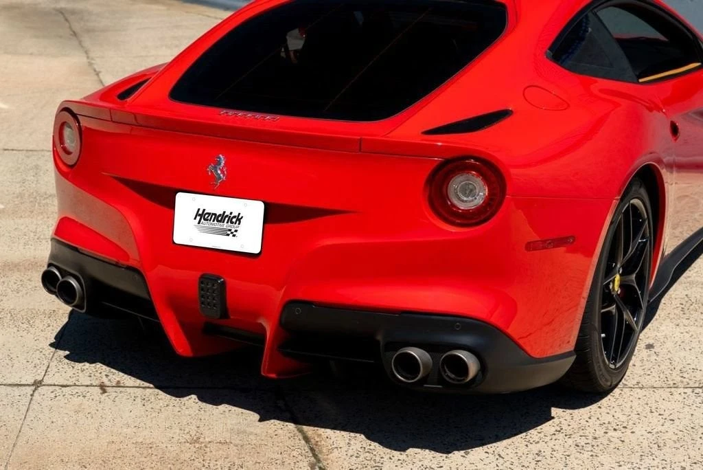 2016 Ferrari F12berlinetta - Image 24 of 31