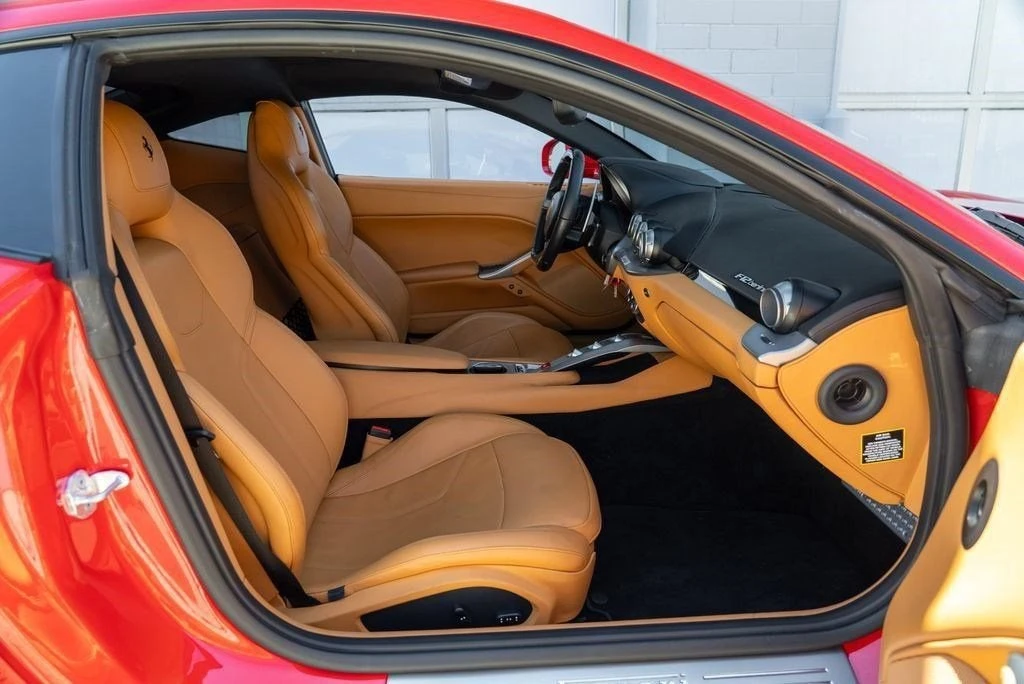 2016 Ferrari F12berlinetta - Image 30 of 31