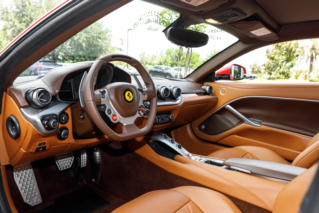 2016 Ferrari F12berlinetta - Image 9 of 31