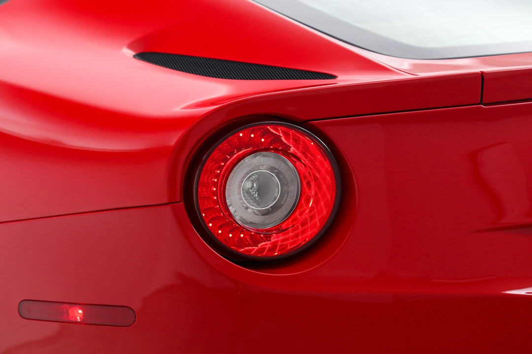 2016 Ferrari F12berlinetta - Image 15 of 31
