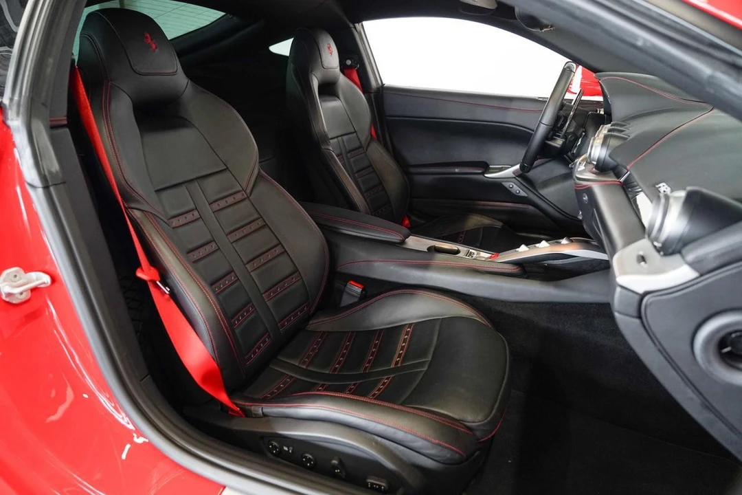 2016 Ferrari F12berlinetta - Image 15 of 21