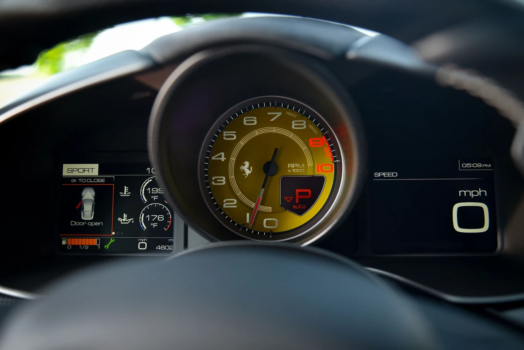 2016 Ferrari F12tdf - Image 28 of 31