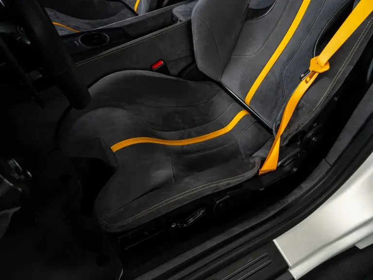 2016 Ferrari F12tdf - Image 25 of 31