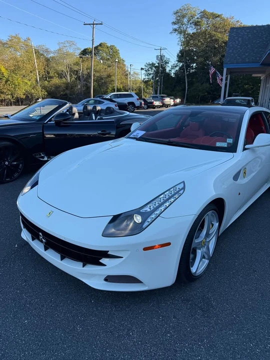 2016 Ferrari FF - Image 6 of 14