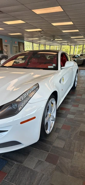 2016 Ferrari FF - Image 6 of 15