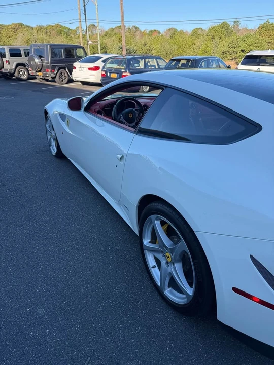 2016 Ferrari FF - Image 3 of 14