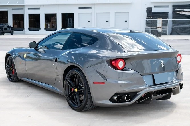 2016 Ferrari FF - Image 3 of 10