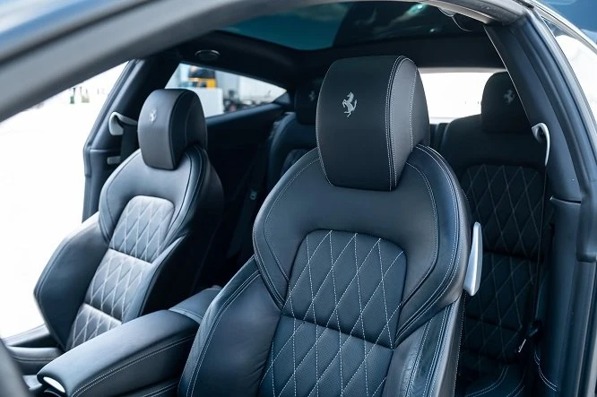 2016 Ferrari FF - Image 7 of 10