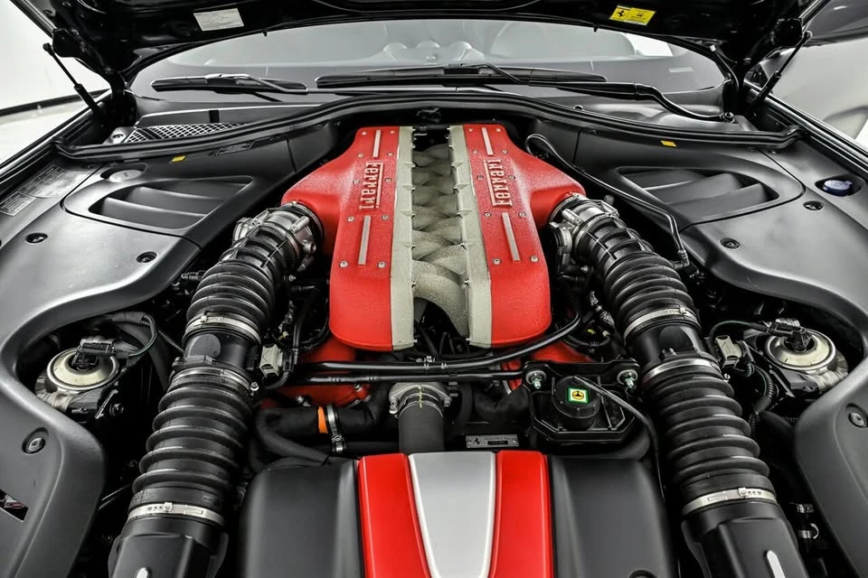 2016 Ferrari FF - Image 12 of 20