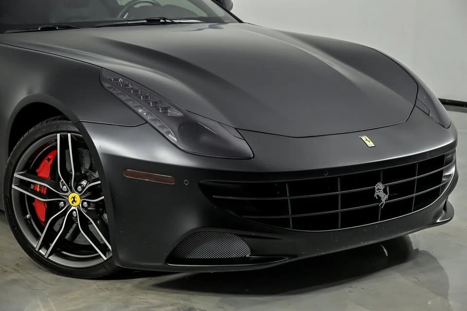2016 Ferrari FF - Image 2 of 20