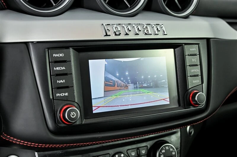 2016 Ferrari FF - Image 28 of 31