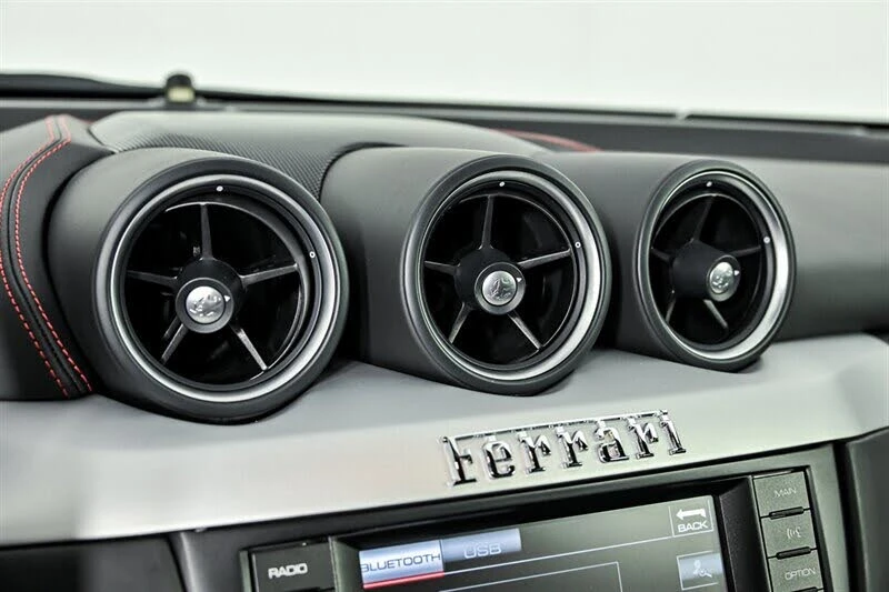 2016 Ferrari FF - Image 26 of 31