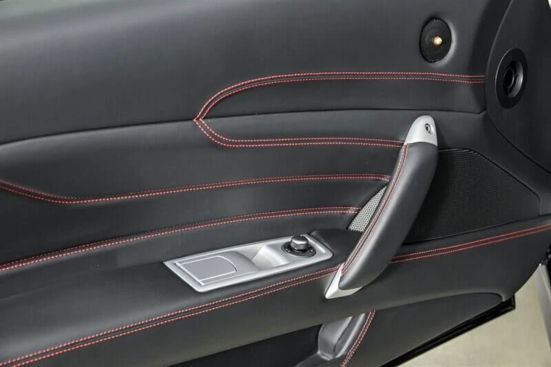 2016 Ferrari FF - Image 14 of 31