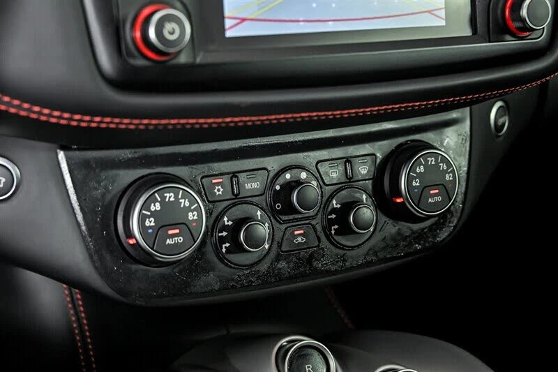 2016 Ferrari FF - Image 29 of 31