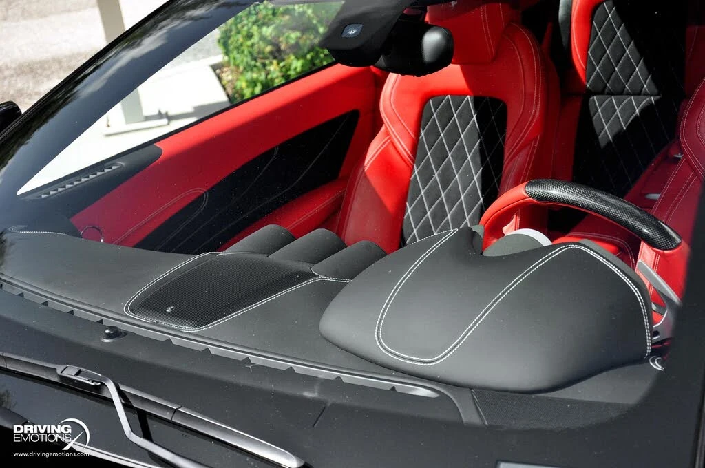 2016 Ferrari FF - Image 10 of 31