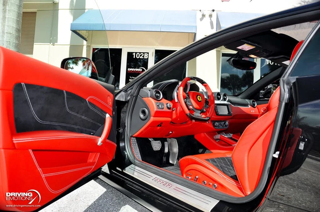 2016 Ferrari FF - Image 29 of 31