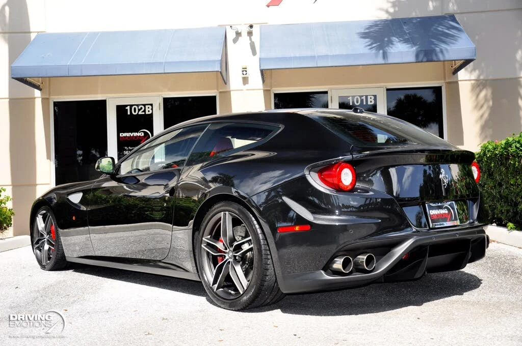 2016 Ferrari FF - Image 26 of 31