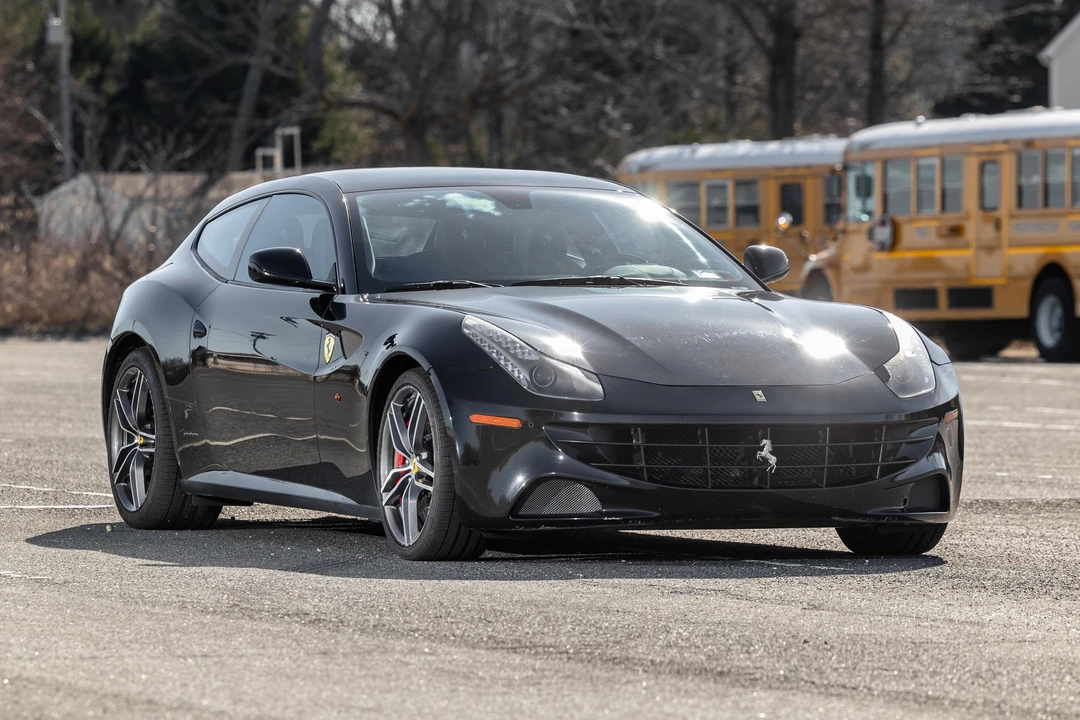 2016 Ferrari FF - Image 10 of 31