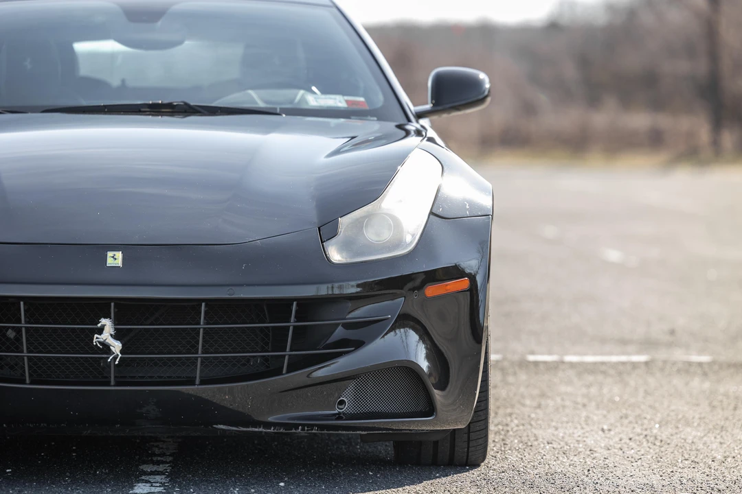 2016 Ferrari FF - Image 14 of 31