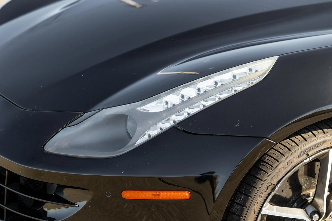 2016 Ferrari FF - Image 15 of 31