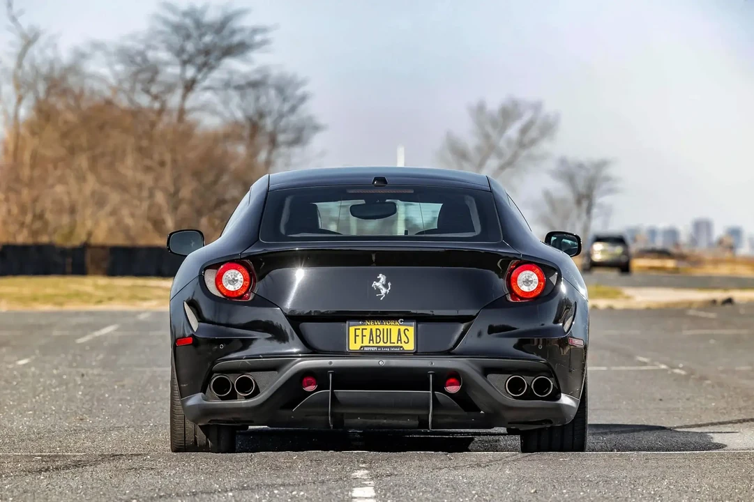 2016 Ferrari FF - Image 6 of 6
