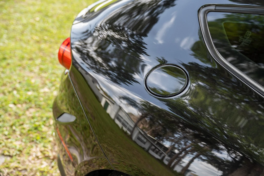 2016 Ferrari FF - Image 21 of 31