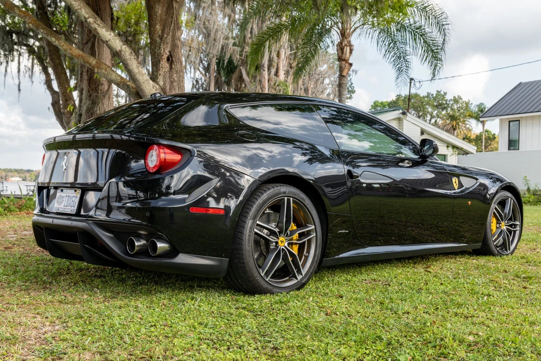 2016 Ferrari FF - Image 4 of 31