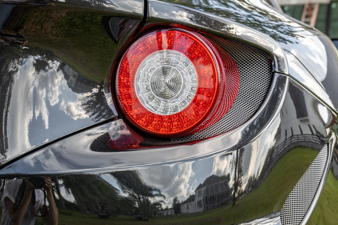2016 Ferrari FF - Image 19 of 31