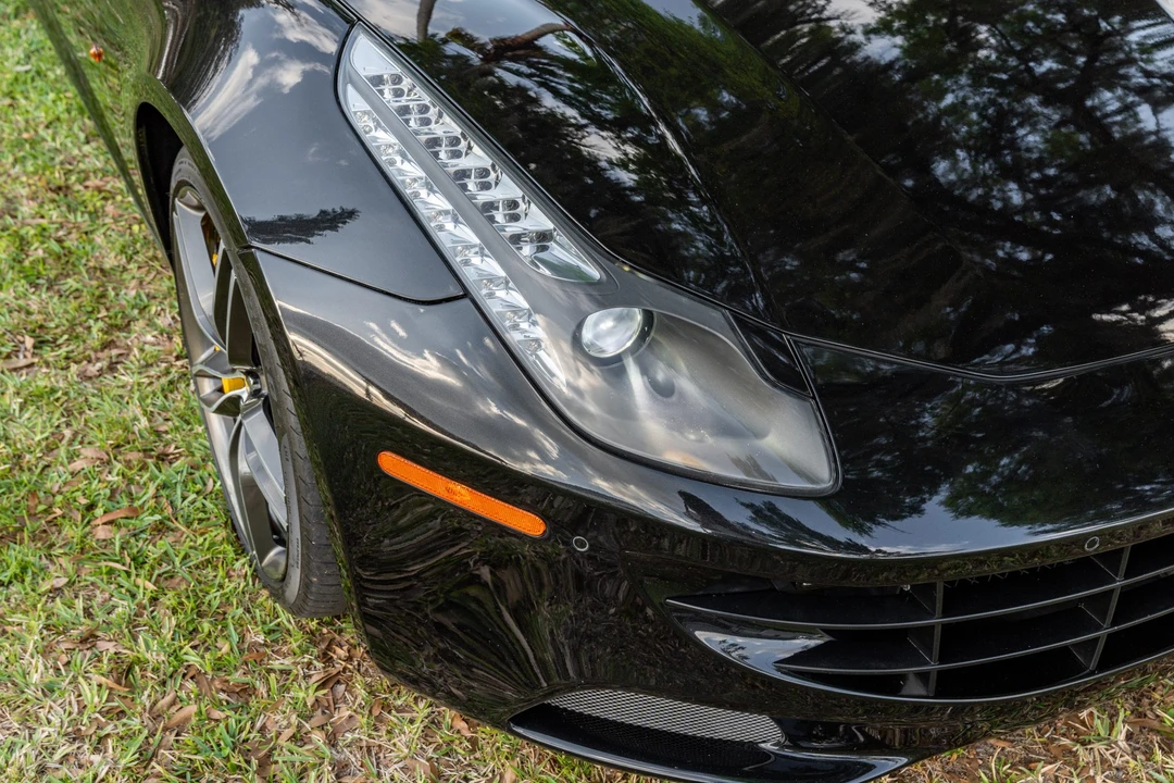 2016 Ferrari FF - Image 26 of 31