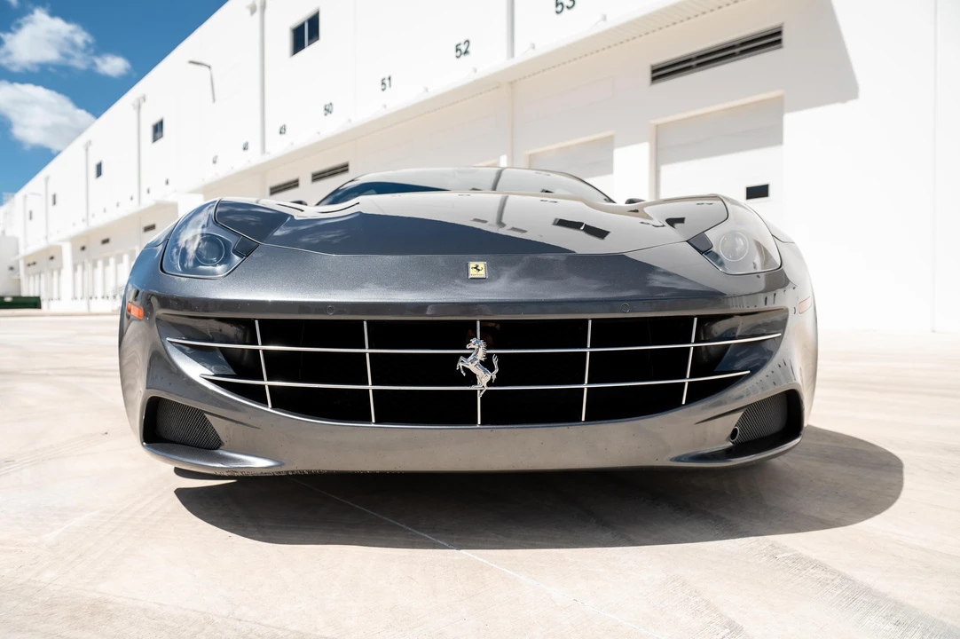 2016 Ferrari FF - Image 6 of 31