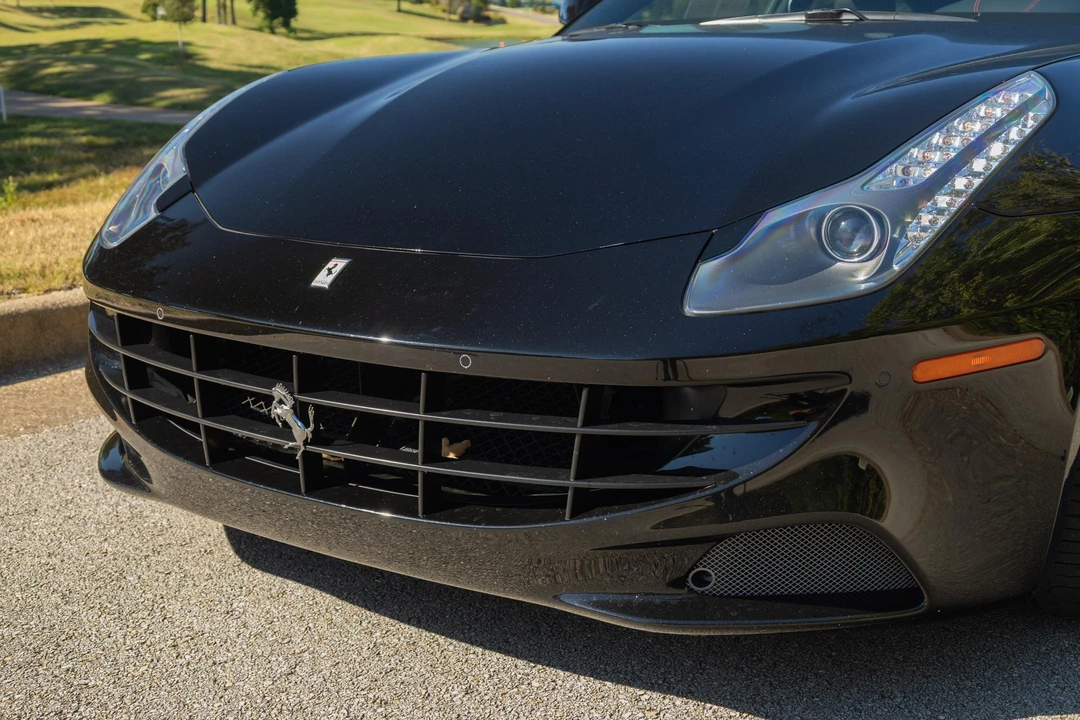 2016 Ferrari FF - Image 17 of 31