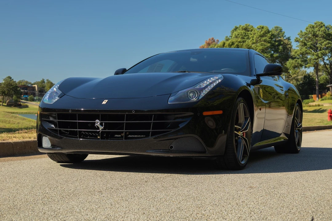 2016 Ferrari FF - Image 8 of 31