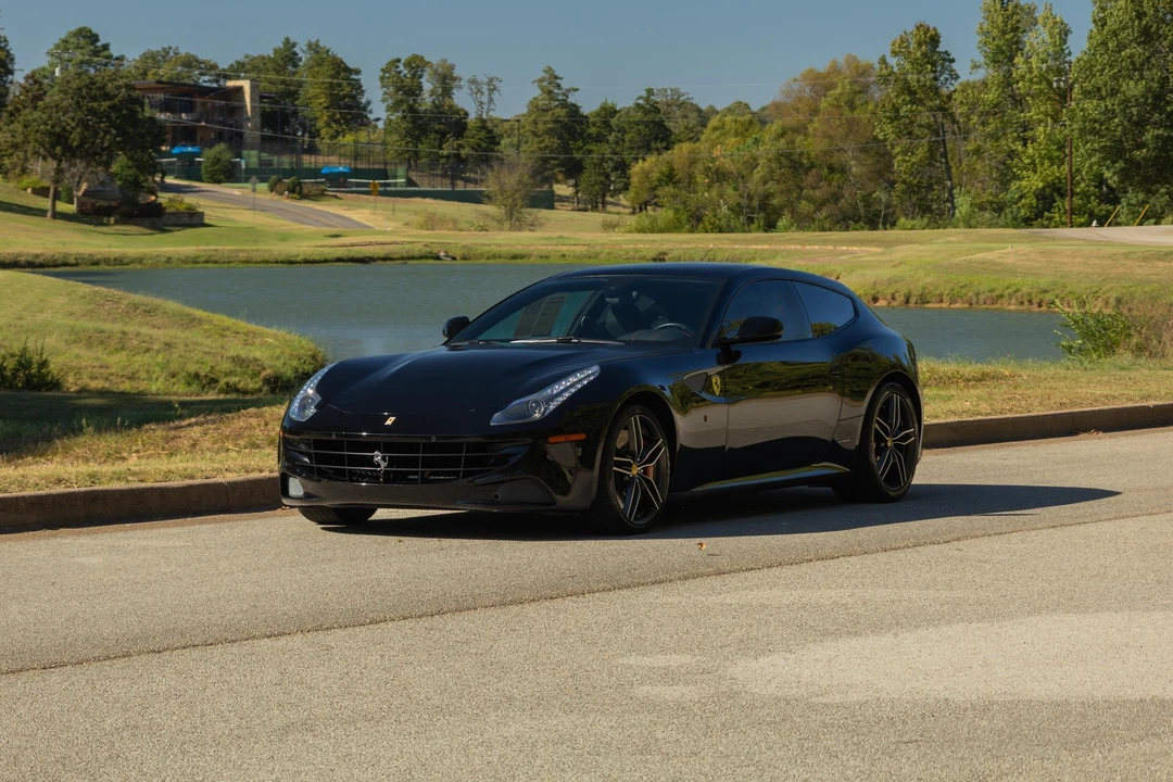 2016 Ferrari FF - Image 10 of 31