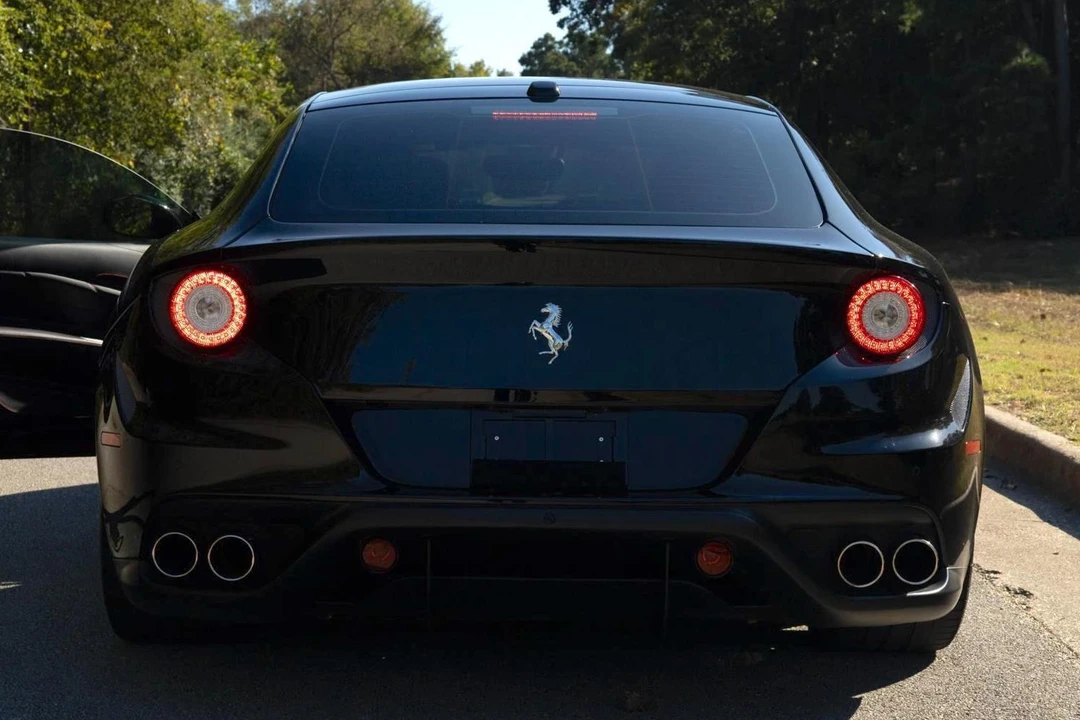 2016 Ferrari FF - Image 5 of 31
