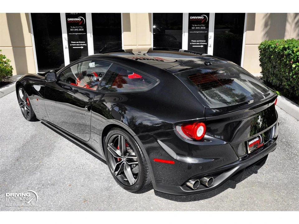 2016 Ferrari FF - Image 27 of 31